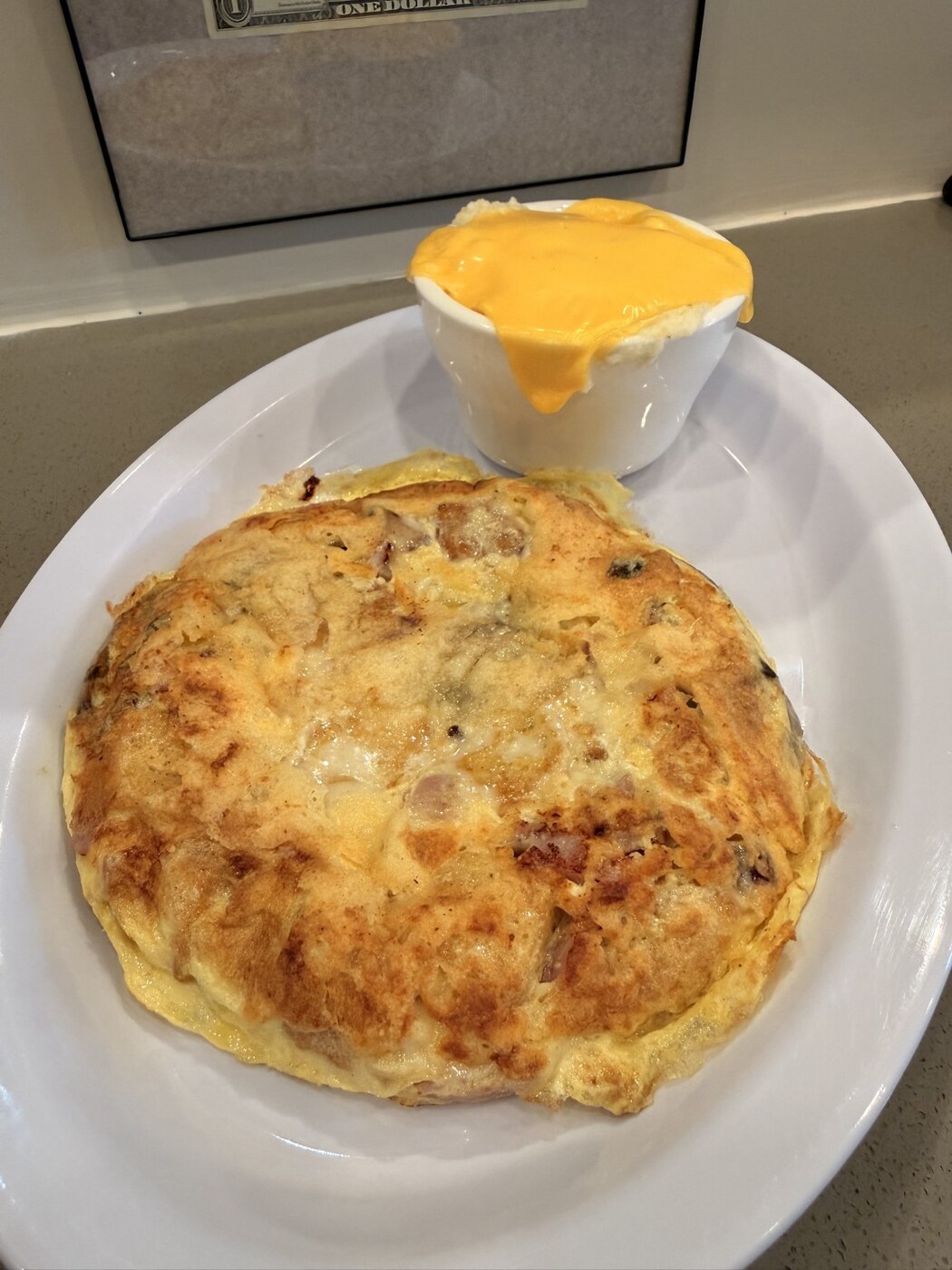 Freshly prepared breakfast dish at The 80's Cafe